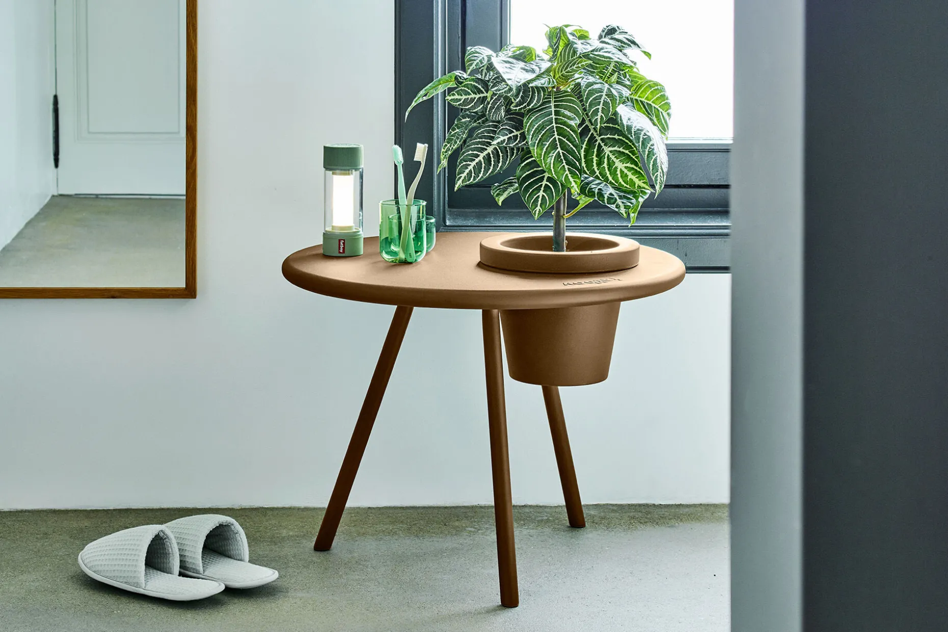 Bakkes Table d’appoint, marron, 60x60x49 cm