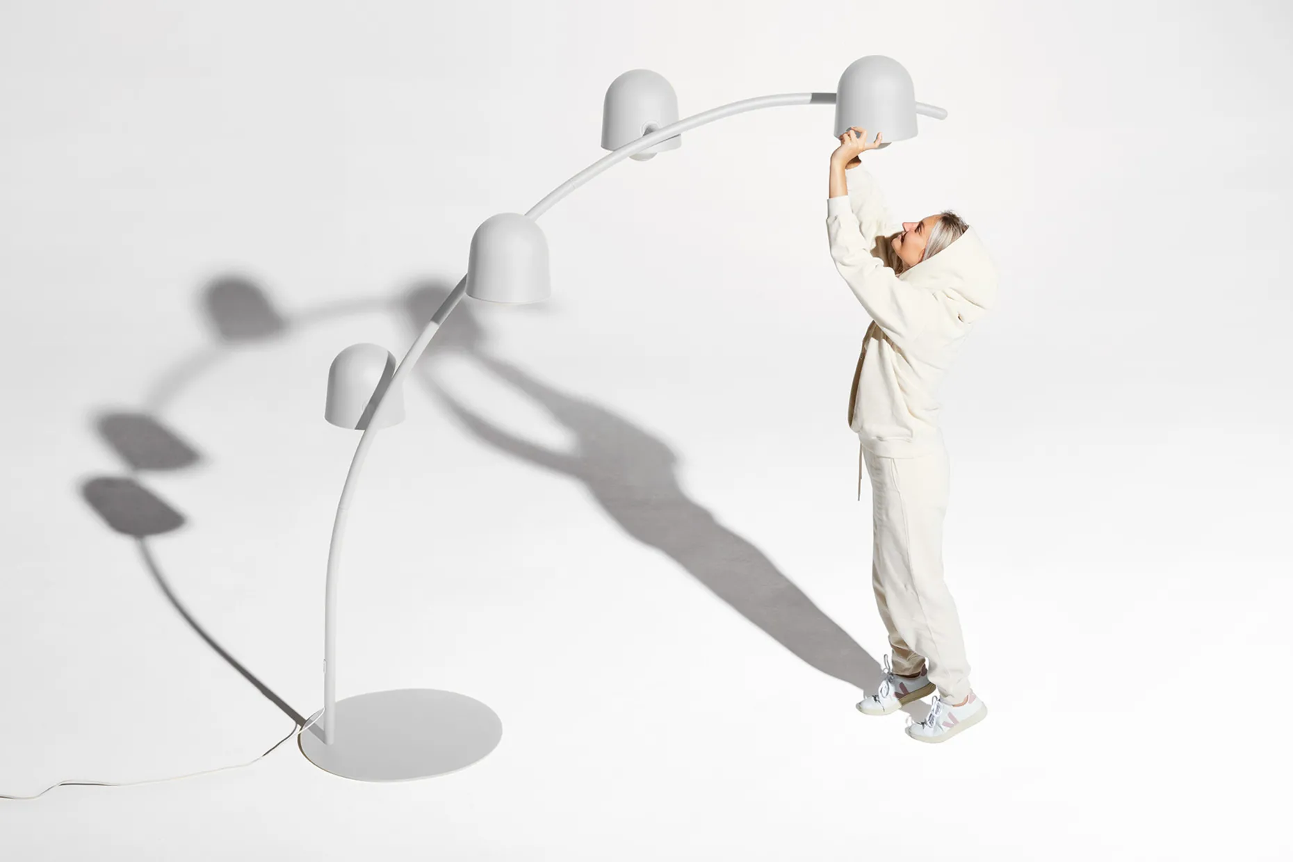 Big Lebow Arc lamp, 186x234 cm
