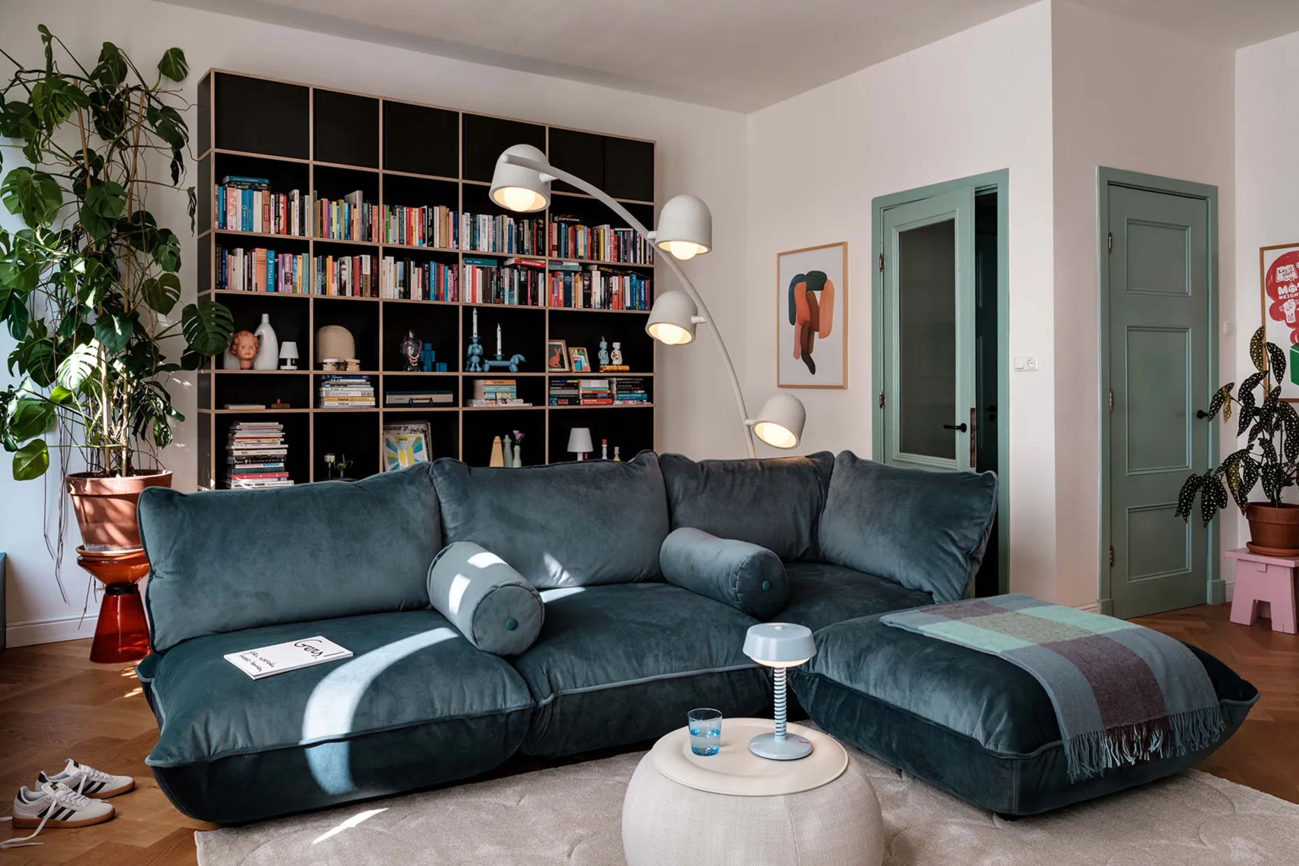 Big Lebow Arc lamp, 186x234 cm