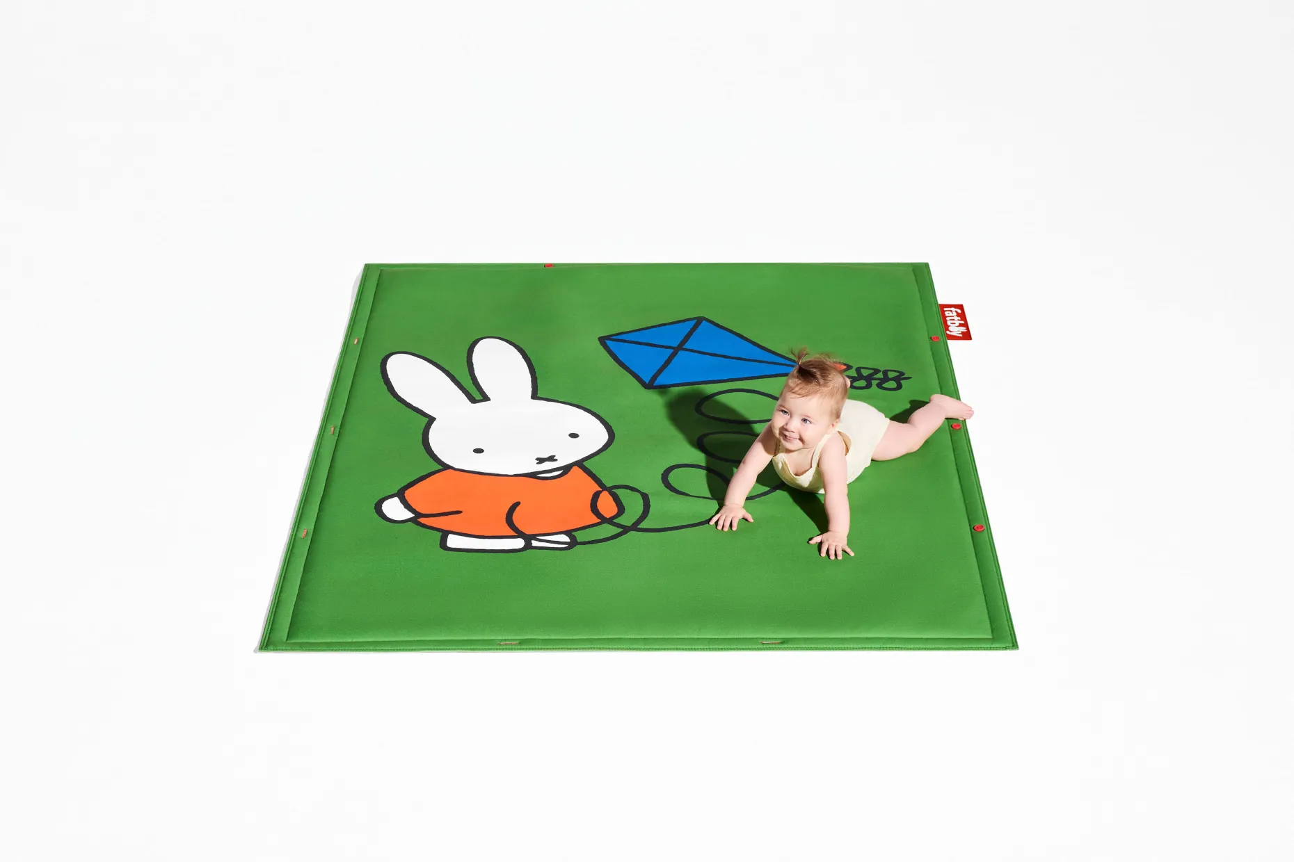 Flying Carpet x Miffy Tapis de jeu Miffy, vert, 180x140 cm