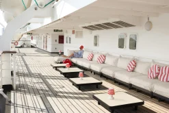 Paletti Set Large + Table Ensemble lounge d’extérieur modulaire, 280x190x90 cm