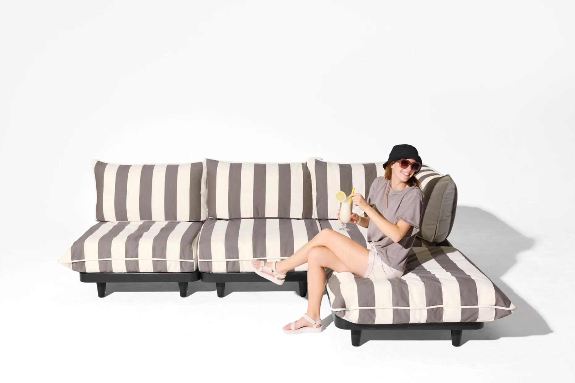 Paletti Set Medium Ensemble lounge d’extérieur modulaire, 190x190x90 cm