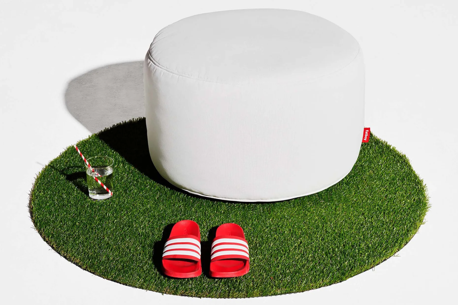 Point Large Outdoor Pouf de grande taille - peut être utilisé à l’extérieur, bleu, 70x70x40 cm