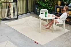 Toní Bistreau Petite table de jardin, beige, 80x80x76 cm