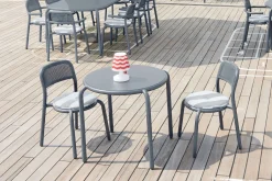 Toní Bistreau Petite table de jardin, gris, 80x80x76 cm